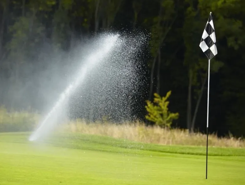 Greenside sprinkler in action